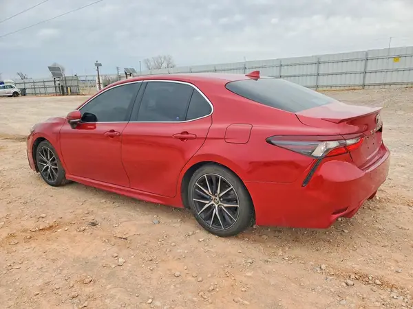 4T1T11AK7MU491015 2021 TOYOTA CAMRY - Image 2