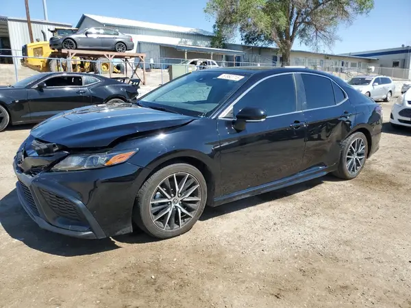 4T1T11AK7MU496652 2021 TOYOTA CAMRY - Image 1