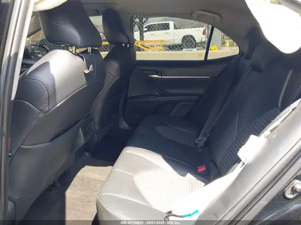 4T1T11AK7MU615798 2021 TOYOTA CAMRY - Image 8