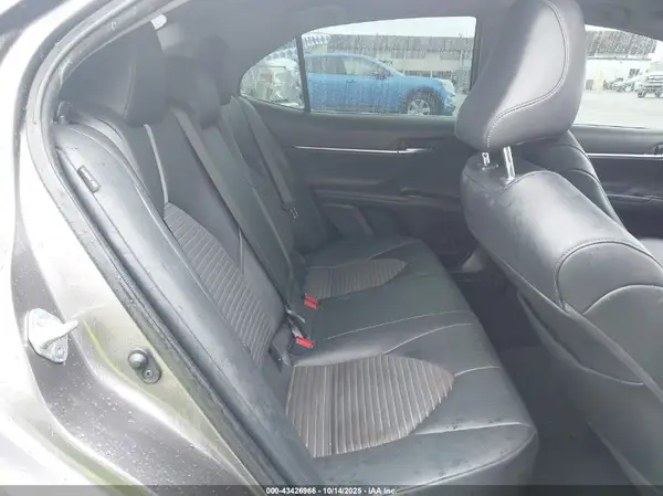 4T1T11AK7MU616062 2021 TOYOTA CAMRY - Image 8