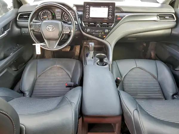 4T1T11AK7NU022928 2022 TOYOTA CAMRY - Image 8