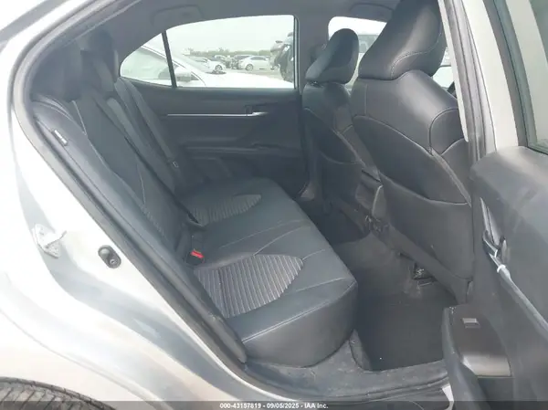4T1T11AK7NU039079 2022 TOYOTA CAMRY - Image 8