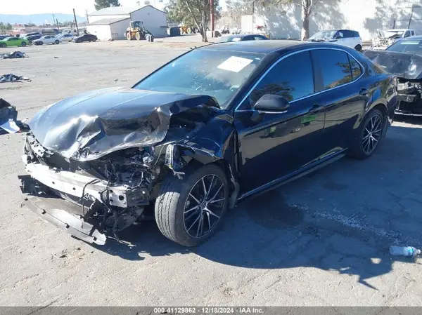4T1T11AK7NU046954 2022 TOYOTA CAMRY - Image 2