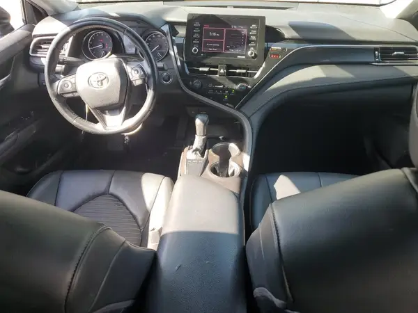 4T1T11AK7NU660676 2022 TOYOTA CAMRY - Image 8