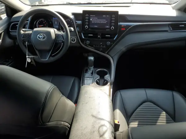 4T1T11AK7NU686033 2022 TOYOTA CAMRY - Image 8