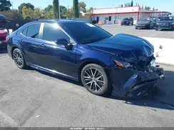4T1T11AK7NU688316 2022 TOYOTA CAMRY