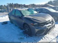 4T1T11AK7NU690017 2022 TOYOTA CAMRY