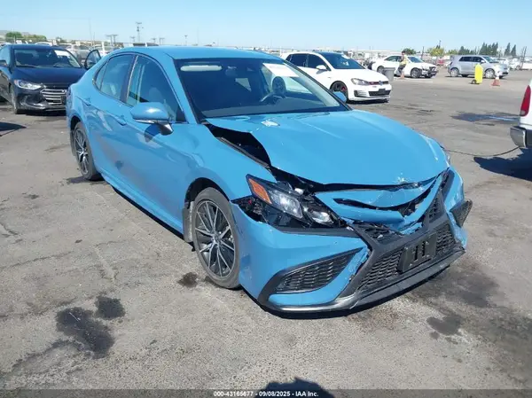 4T1T11AK7PU098961 2023 TOYOTA CAMRY - Image 1