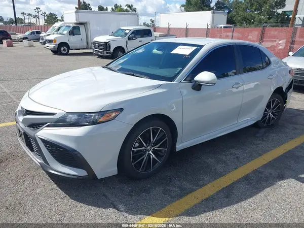 4T1T11AK7PU113796 2023 TOYOTA CAMRY - Image 2