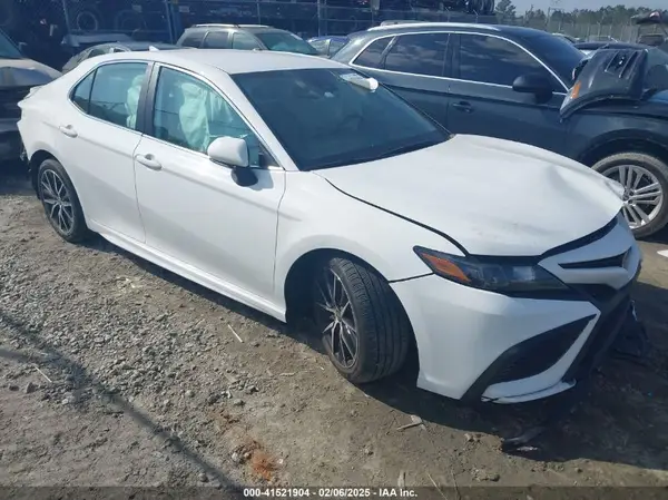 4T1T11AK7PU763504 2023 TOYOTA CAMRY - Image 1