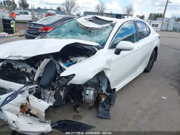 4T1T11AK7PU818257 2023 TOYOTA CAMRY - Image 2