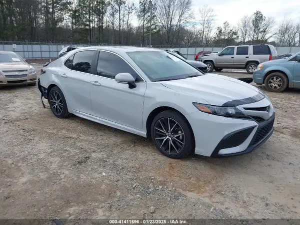 4T1T11AK7RU238946 2024 TOYOTA CAMRY - Image 1