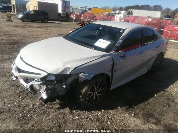 4T1T11AK7RU245198 2024 TOYOTA CAMRY - Image 2