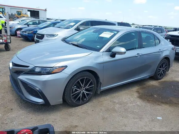 4T1T11AK7RU851584 2024 TOYOTA CAMRY - Image 2