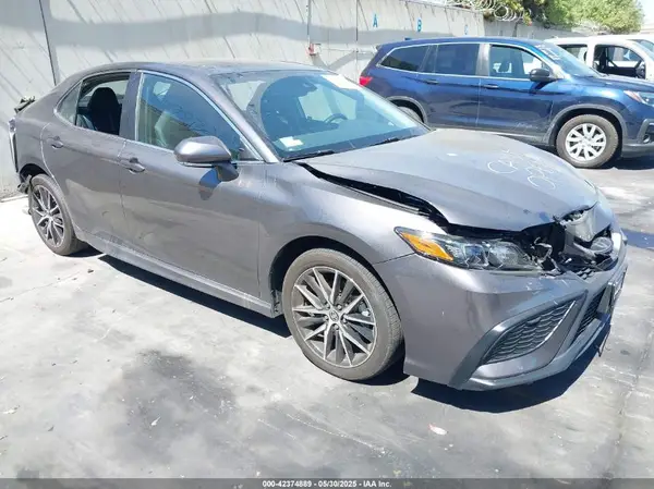 4T1T11AK7RU872483 2024 TOYOTA CAMRY - Image 1