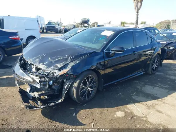 4T1T11AK7RU890725 2024 TOYOTA CAMRY - Image 2