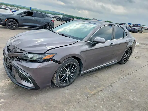 4T1T11AK7RU891096 2024 TOYOTA CAMRY - Image 1