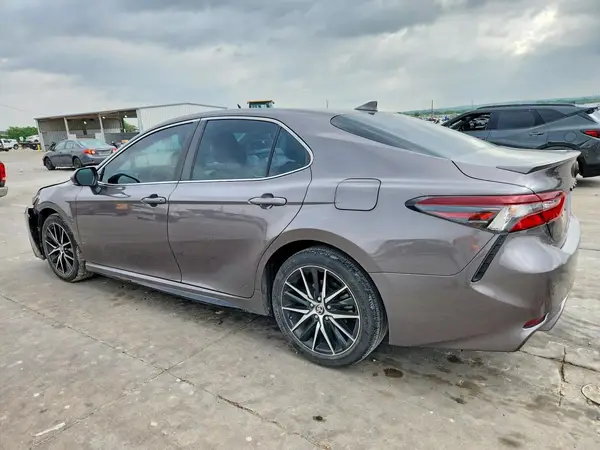 4T1T11AK7RU891096 2024 TOYOTA CAMRY - Image 2