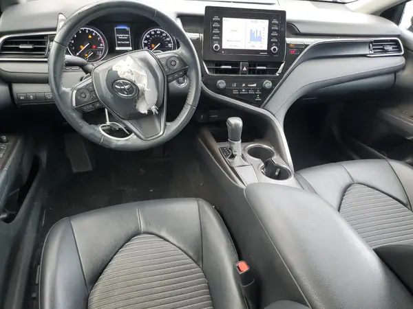 4T1T11AK8MU402780 2021 TOYOTA CAMRY - Image 8
