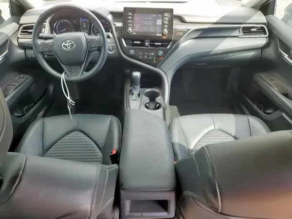 4T1T11AK8MU425895 2021 TOYOTA CAMRY - Image 8