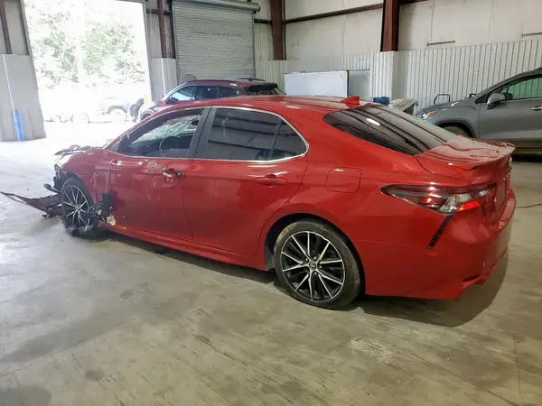4T1T11AK8MU456029 2021 TOYOTA CAMRY - Image 2
