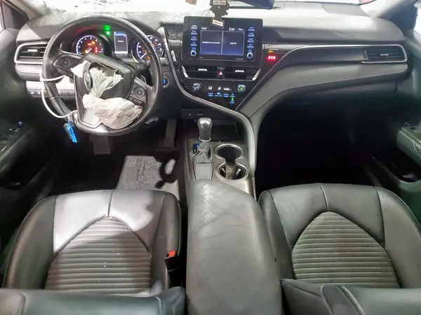 4T1T11AK8MU456029 2021 TOYOTA CAMRY - Image 8