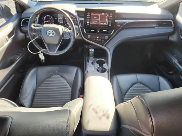 4T1T11AK8MU492643 2021 TOYOTA CAMRY - Image 8