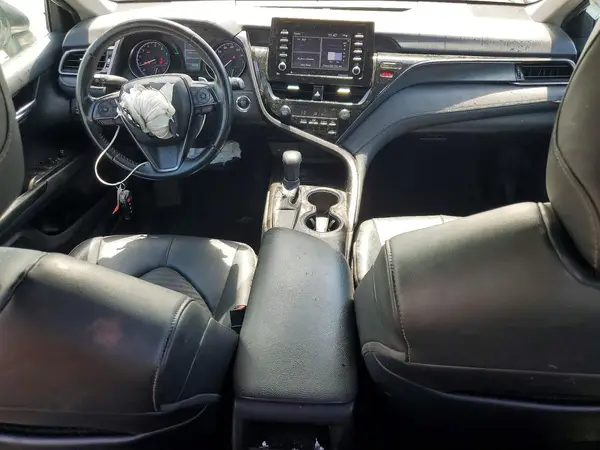 4T1T11AK8MU564909 2021 TOYOTA CAMRY - Image 8