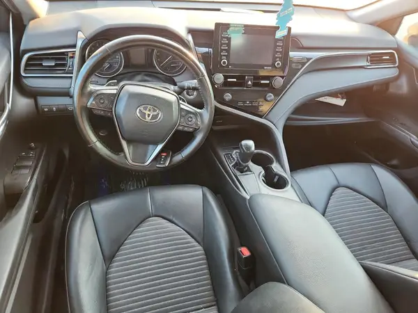 4T1T11AK8MU565395 2021 TOYOTA CAMRY - Image 8