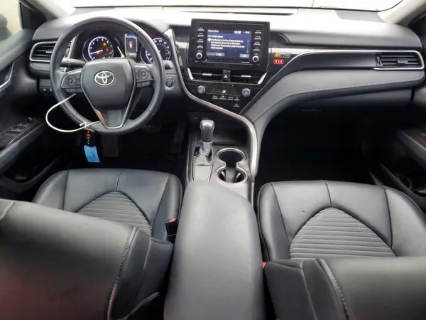 4T1T11AK8MU569138 2021 TOYOTA CAMRY - Image 8
