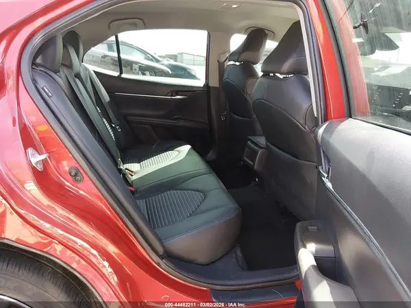 4T1T11AK8NU015728 2022 TOYOTA CAMRY - Image 8