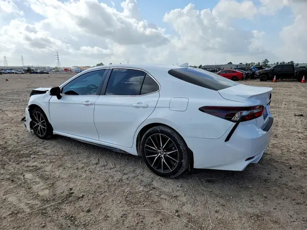 4T1T11AK8NU016491 2022 TOYOTA CAMRY - Image 2