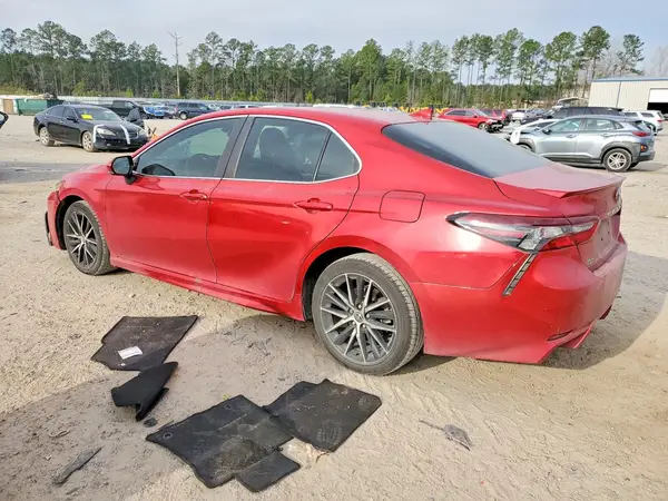 4T1T11AK8NU050656 2022 TOYOTA CAMRY - Image 2