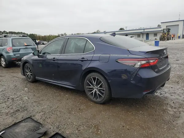 4T1T11AK8NU051225 2022 TOYOTA CAMRY - Image 2
