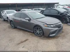 4T1T11AK8NU661920 2022 TOYOTA CAMRY