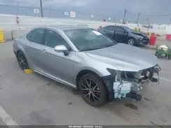 4T1T11AK8NU689801 2022 TOYOTA CAMRY