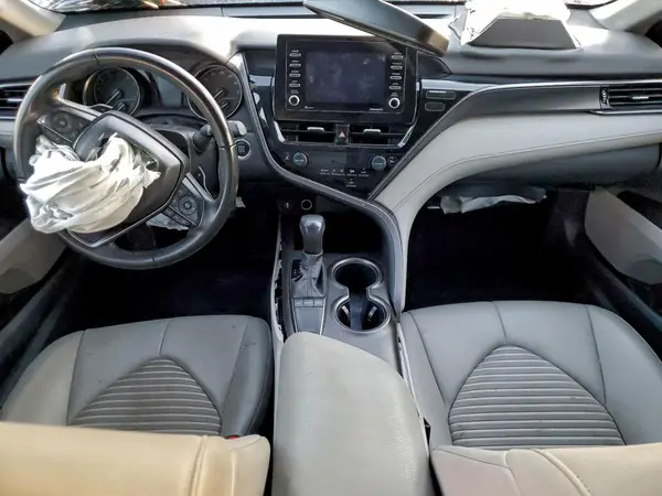 4T1T11AK8NU715071 2022 TOYOTA CAMRY - Image 8