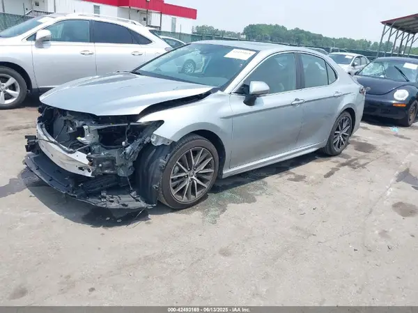 4T1T11AK8PU171366 2023 TOYOTA CAMRY - Image 2