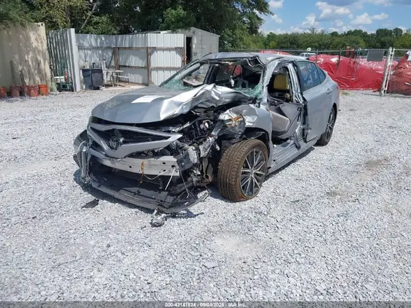 4T1T11AK8PU731208 2023 TOYOTA CAMRY - Image 2