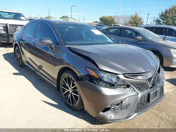 4T1T11AK8PU782109 2023 TOYOTA CAMRY - Image 1