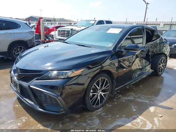4T1T11AK8PU791103 2023 TOYOTA CAMRY - Image 2