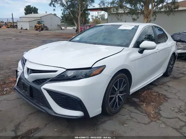 4T1T11AK8PU808207 2023 TOYOTA CAMRY - Image 2