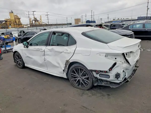 4T1T11AK8PU810782 2023 TOYOTA CAMRY - Image 2