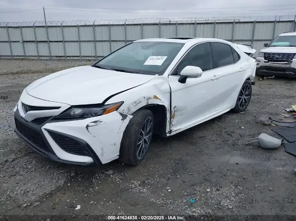 4T1T11AK8PU831941 2023 TOYOTA CAMRY - Image 2