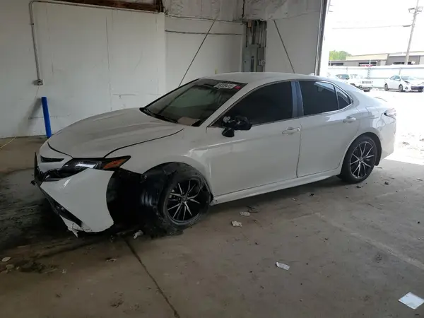 4T1T11AK8PU833351 2023 TOYOTA CAMRY - Image 1