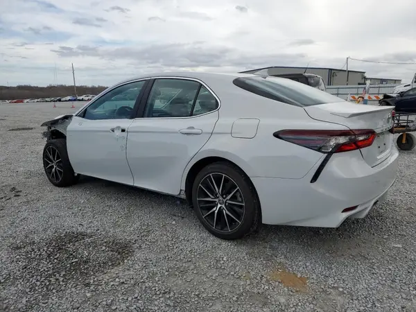 4T1T11AK8RU202800 2024 TOYOTA CAMRY - Image 2