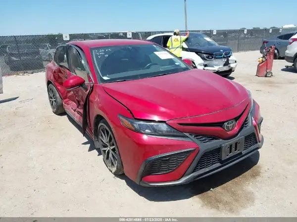 4T1T11AK8RU219693 2024 TOYOTA CAMRY - Image 1