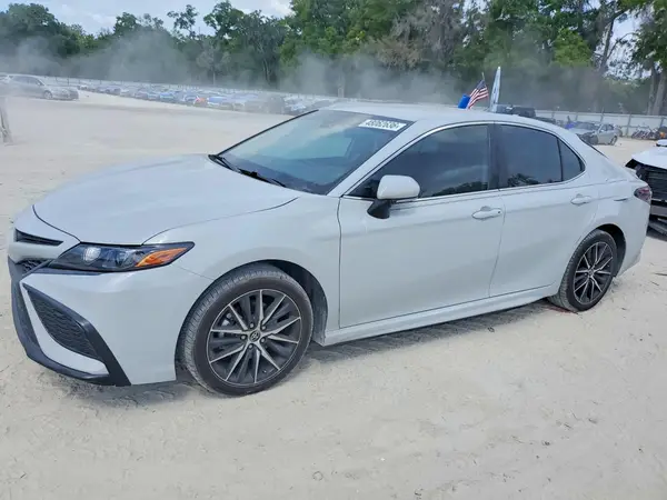 4T1T11AK8RU235702 2024 TOYOTA CAMRY - Image 1