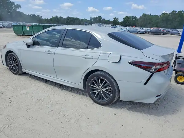 4T1T11AK8RU235702 2024 TOYOTA CAMRY - Image 2