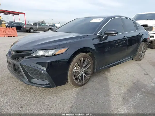 4T1T11AK8RU260504 2024 TOYOTA CAMRY - Image 2